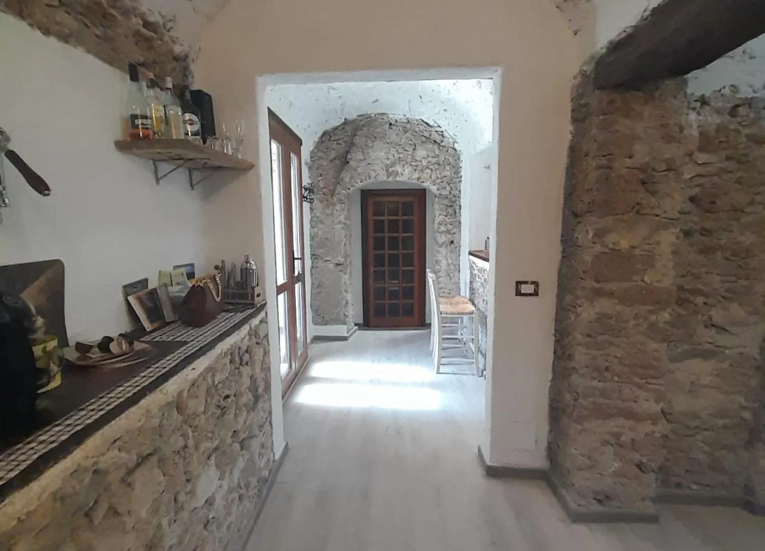 Apartment Coffee Time Cisano sul Neva 0*,  Italy
